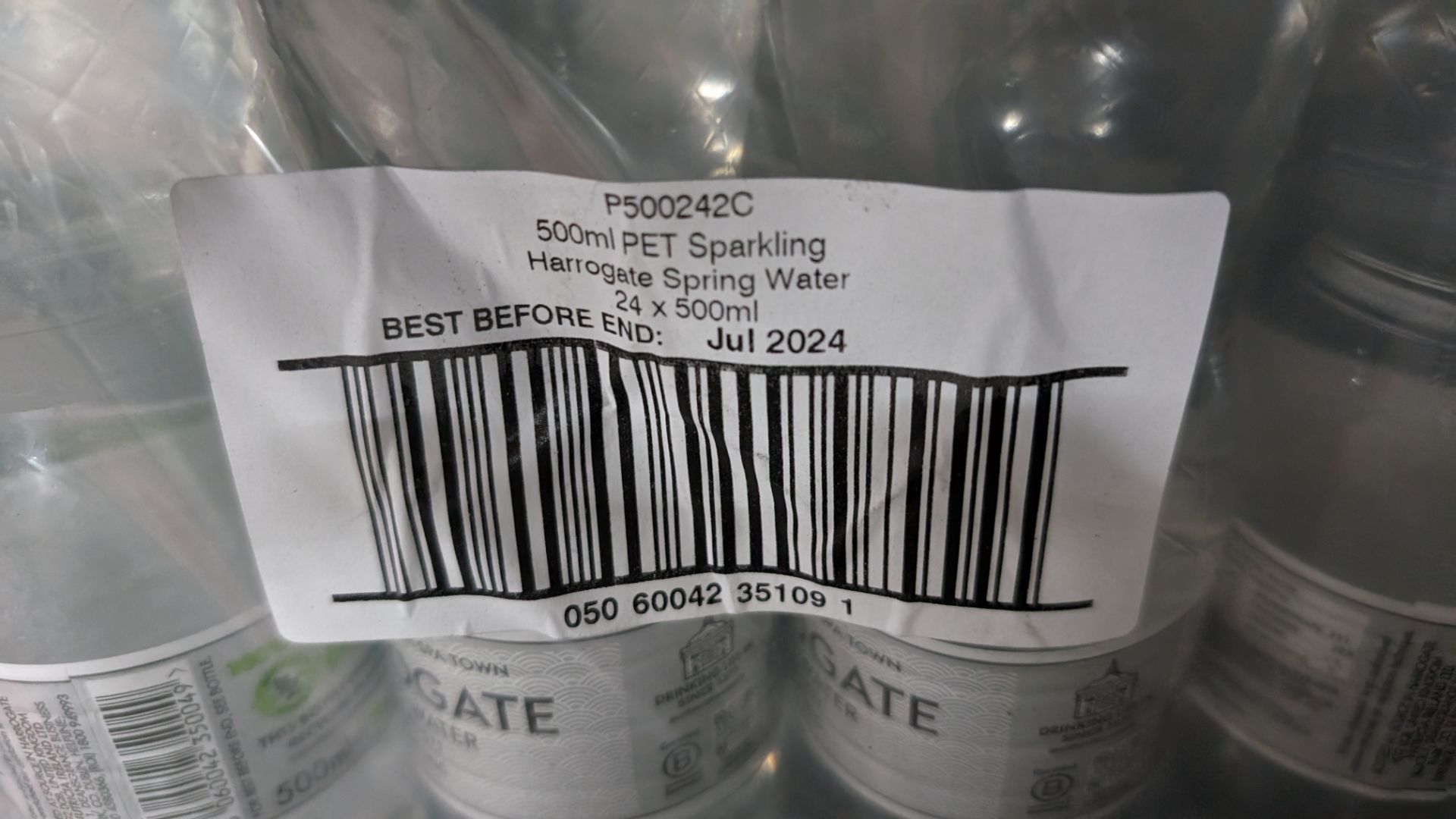 96 off 500ml bottles of Harrogate sparkling spring water, best before date July 2024 (4 cartons) - Image 4 of 5