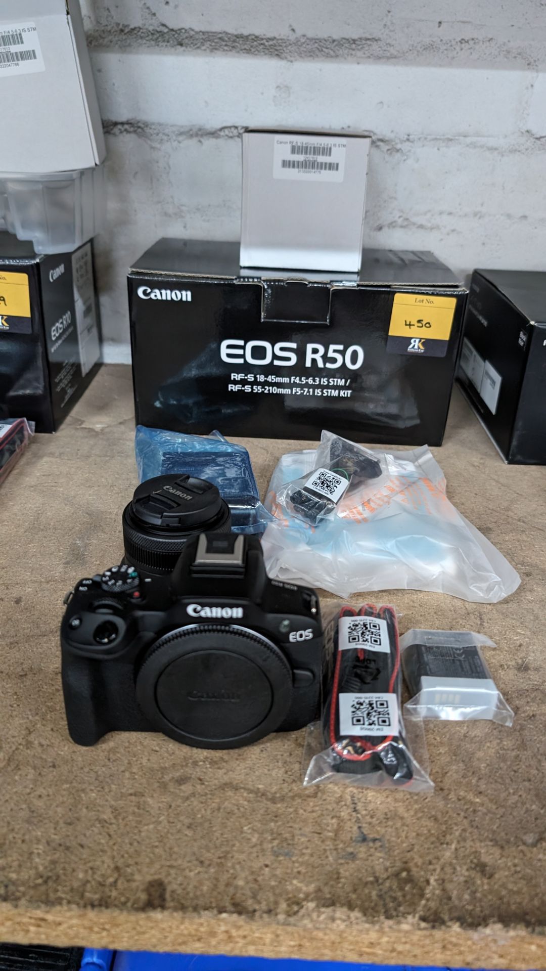 Canon EOS R50 camera, including 18-45mm lens, plus strap, battery, charger and more - Image 2 of 14