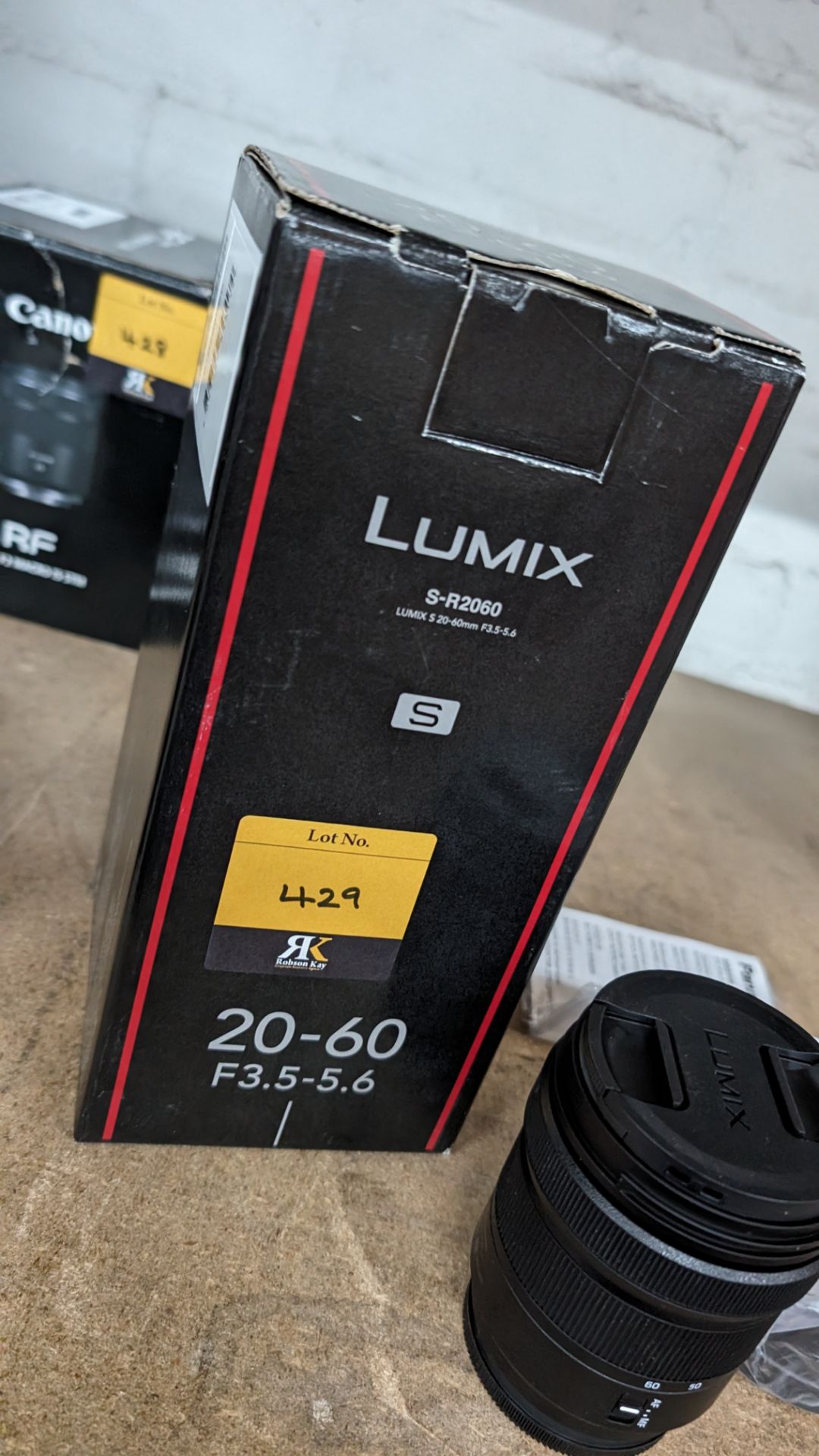 Panasonic Lumix model S-R2060 lens, 20-60mm, f3.5-5.6 - Bild 12 aus 14