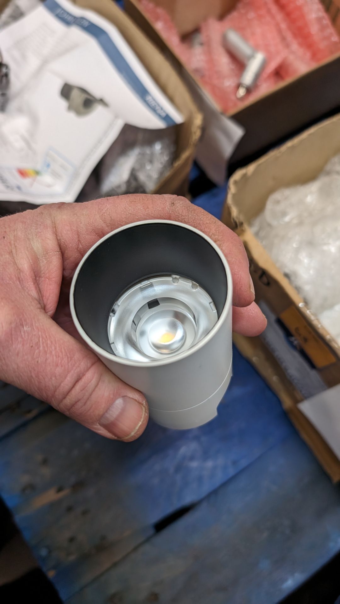 13 off Vorsa Port50 IP20 LED white spot lamps for use with tracking systems - tracking fitting requi - Image 6 of 7