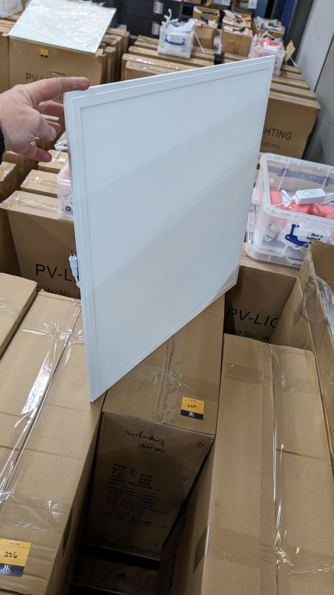 8 off 595mm x 595mm 4000k 45w LED lighting panels, each including driver - 1 carton - Image 2 of 5