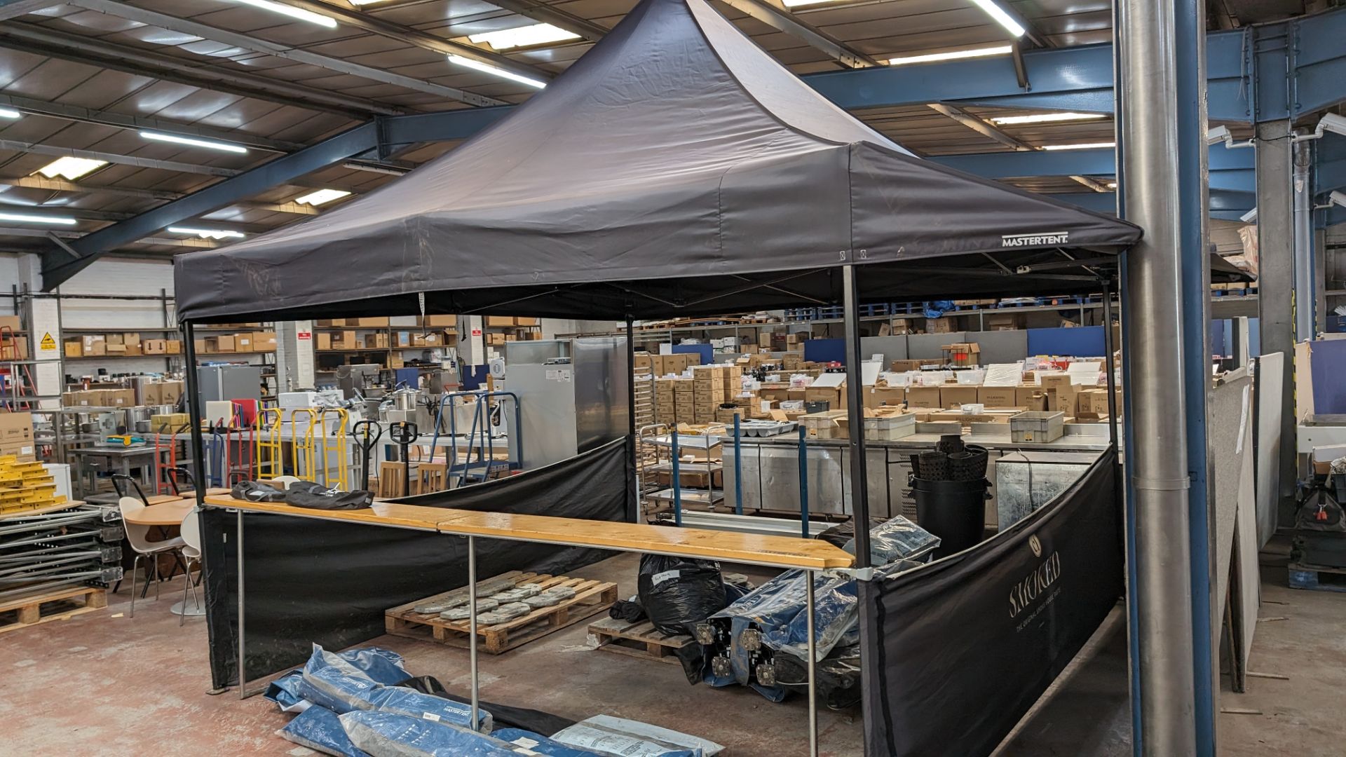 Mastertent 4m x 4m canopy tent (gazebo), bought new in May 2022 for approximately £3,600. This item - Image 2 of 14