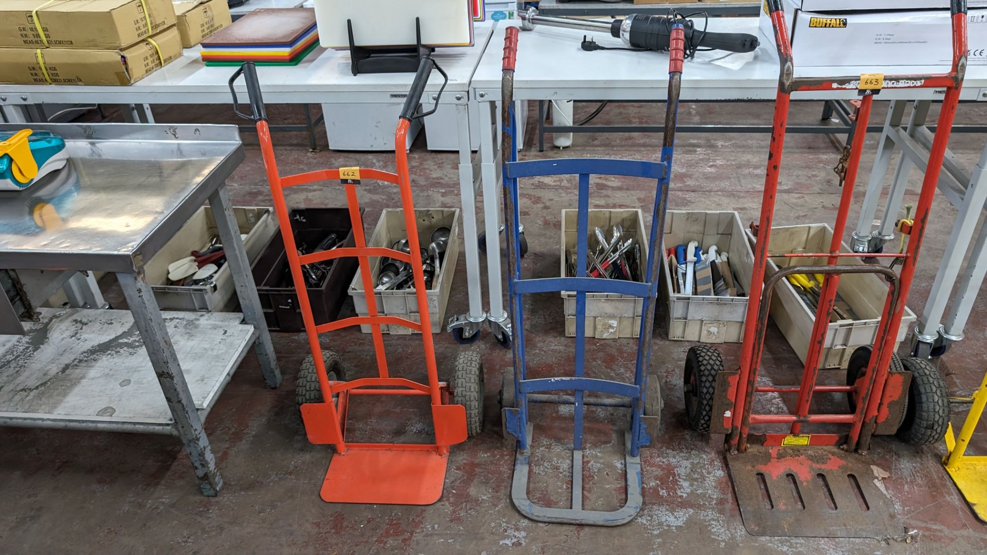 2 off metal sack trucks (one red, one blue) - Image 3 of 5