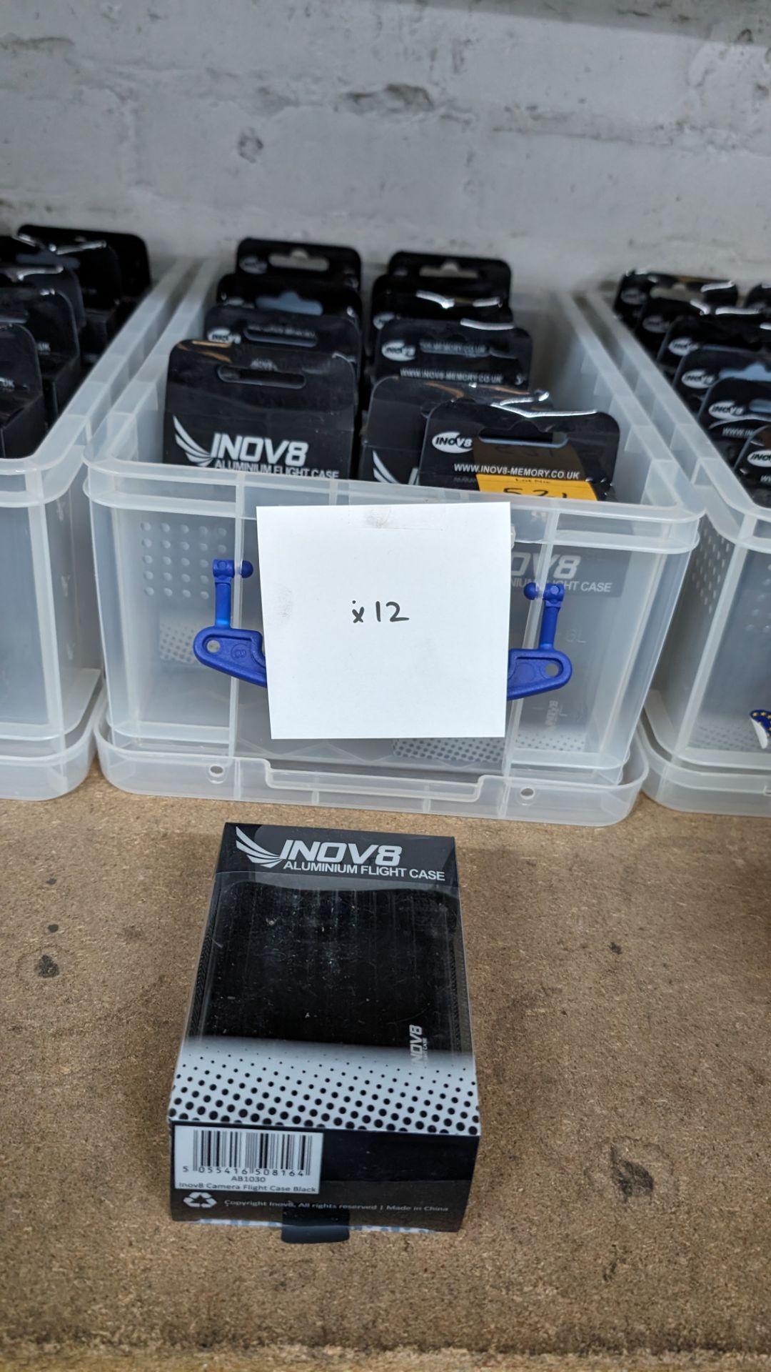 12 off Inov8 aluminium camera flight cases - Image 2 of 5