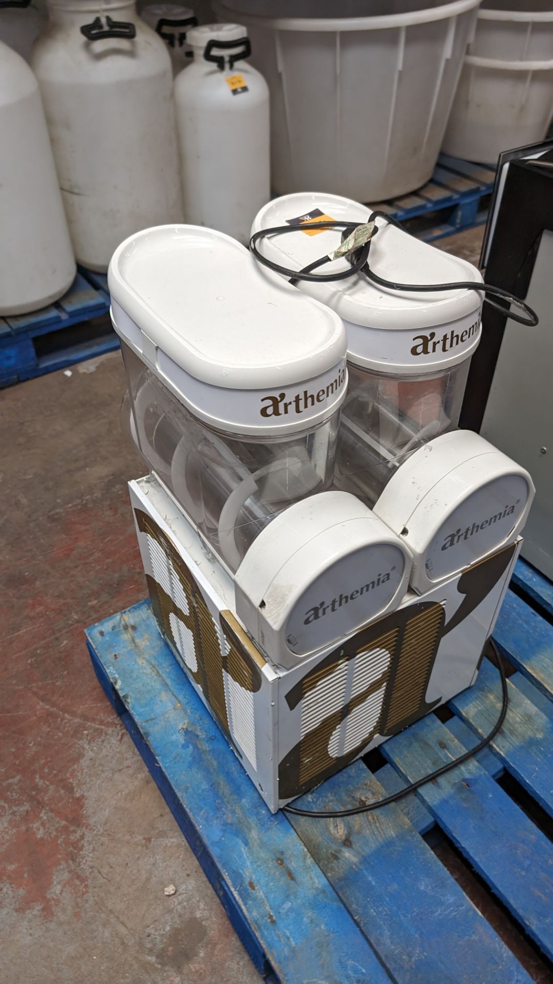 Arthemia twin compartment iced drink/slush drink dispenser - Bild 5 aus 7