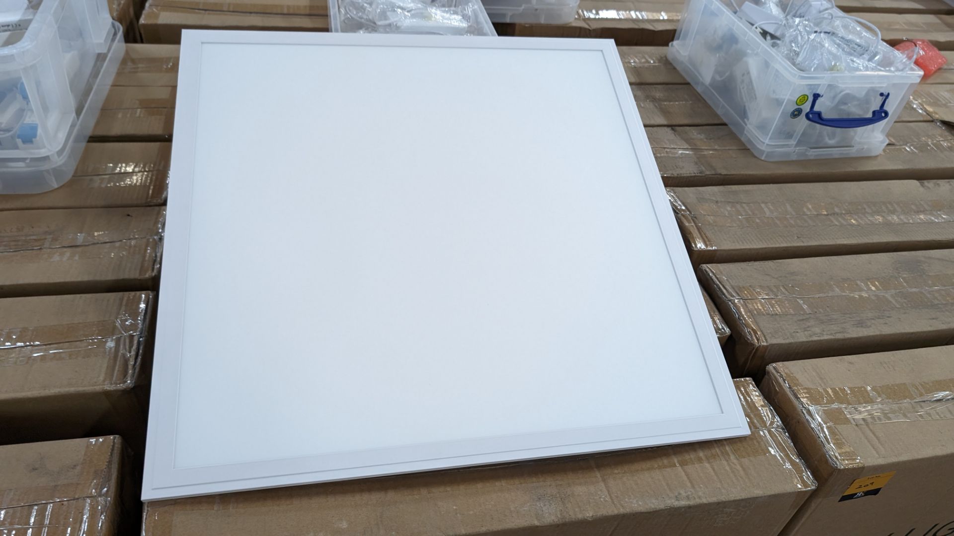 24 off Elegance Premium E 595mm x 595mm LED lighting panels. 5500k. 28/36w input power. 36w driv - Image 6 of 16