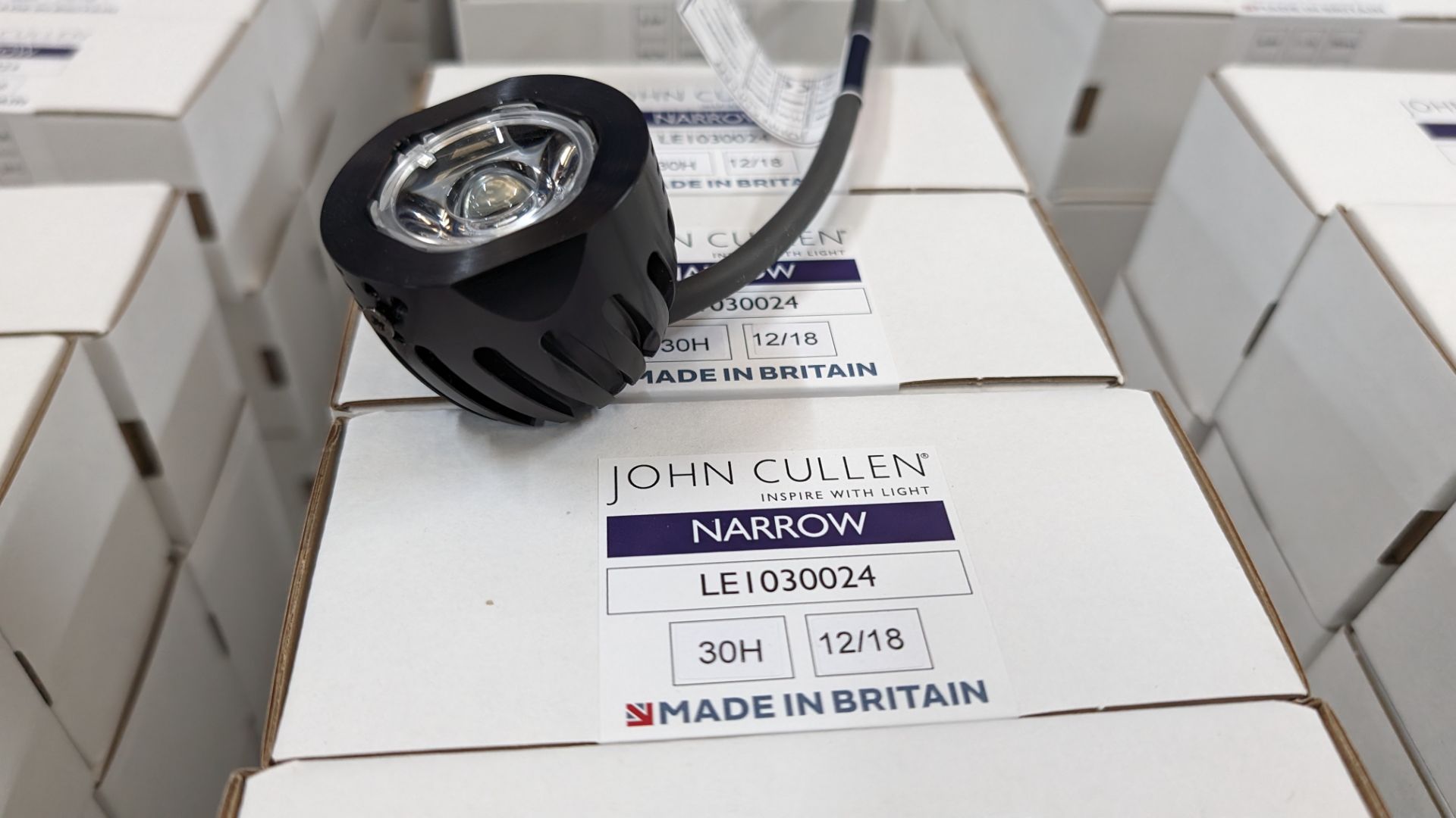 48 off 50mm LED engines, 8.4w, 11.5v, 700mA, 2000k, narrow. Made in Britain - Bild 4 aus 6