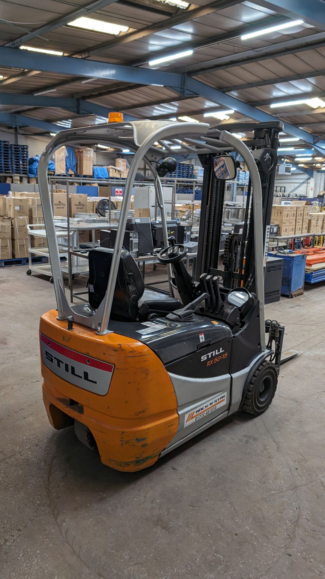 Still model RX-5015 3-wheel electric forklift truck with sideshift, 1.5 tonne capacity, including St - Bild 16 aus 18