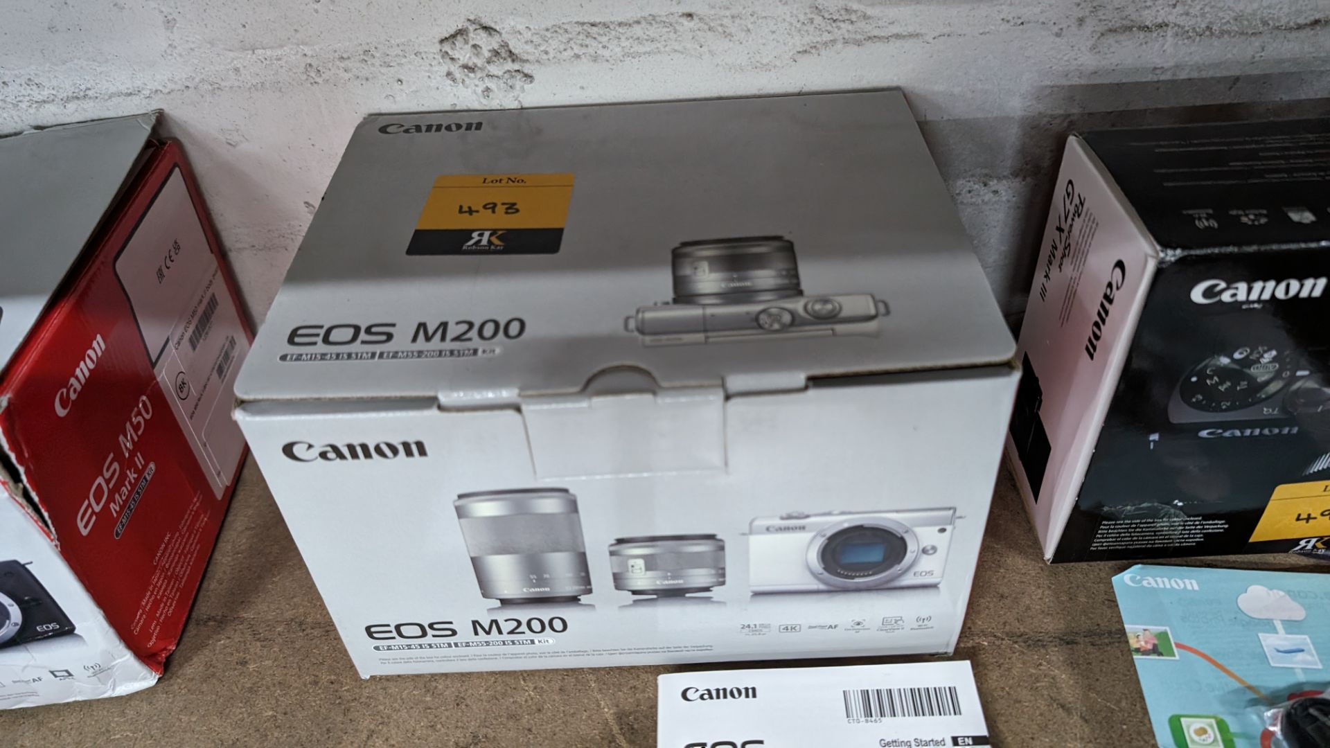 Canon EOS M200 camera kit, including 15-45mm image stabilizer lens, plus battery and charger - Image 12 of 12