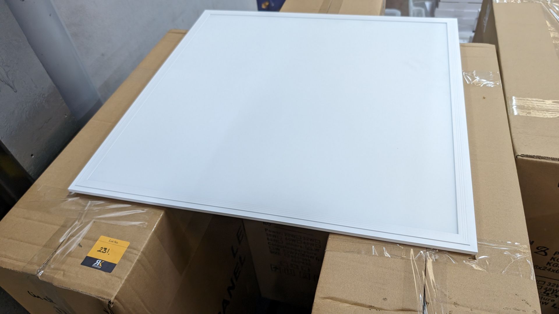 24 off 595mm x 595mm 4000k 45w LED lighting panel, each including driver. This lot comprises 3 cart - Image 3 of 5