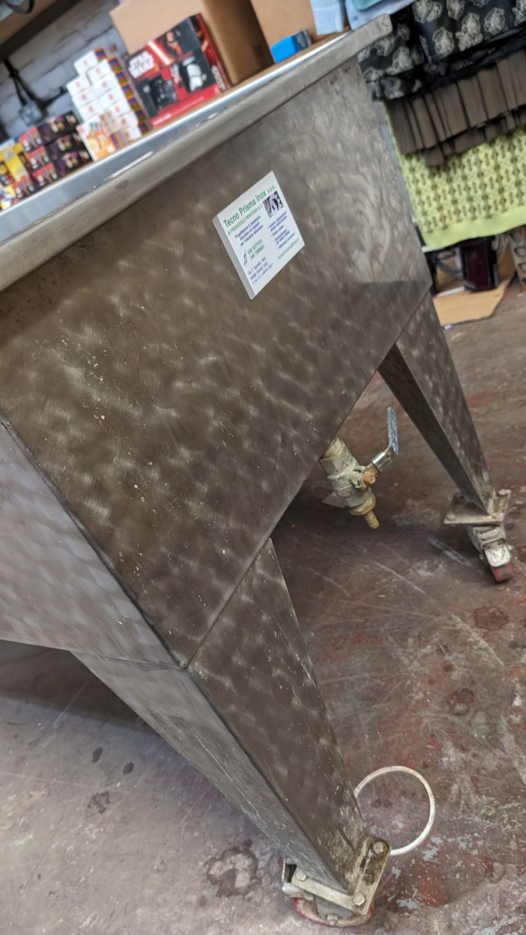 Mobile mozzarella hardening tank. Understood to have been bought in 2018 - Image 8 of 11