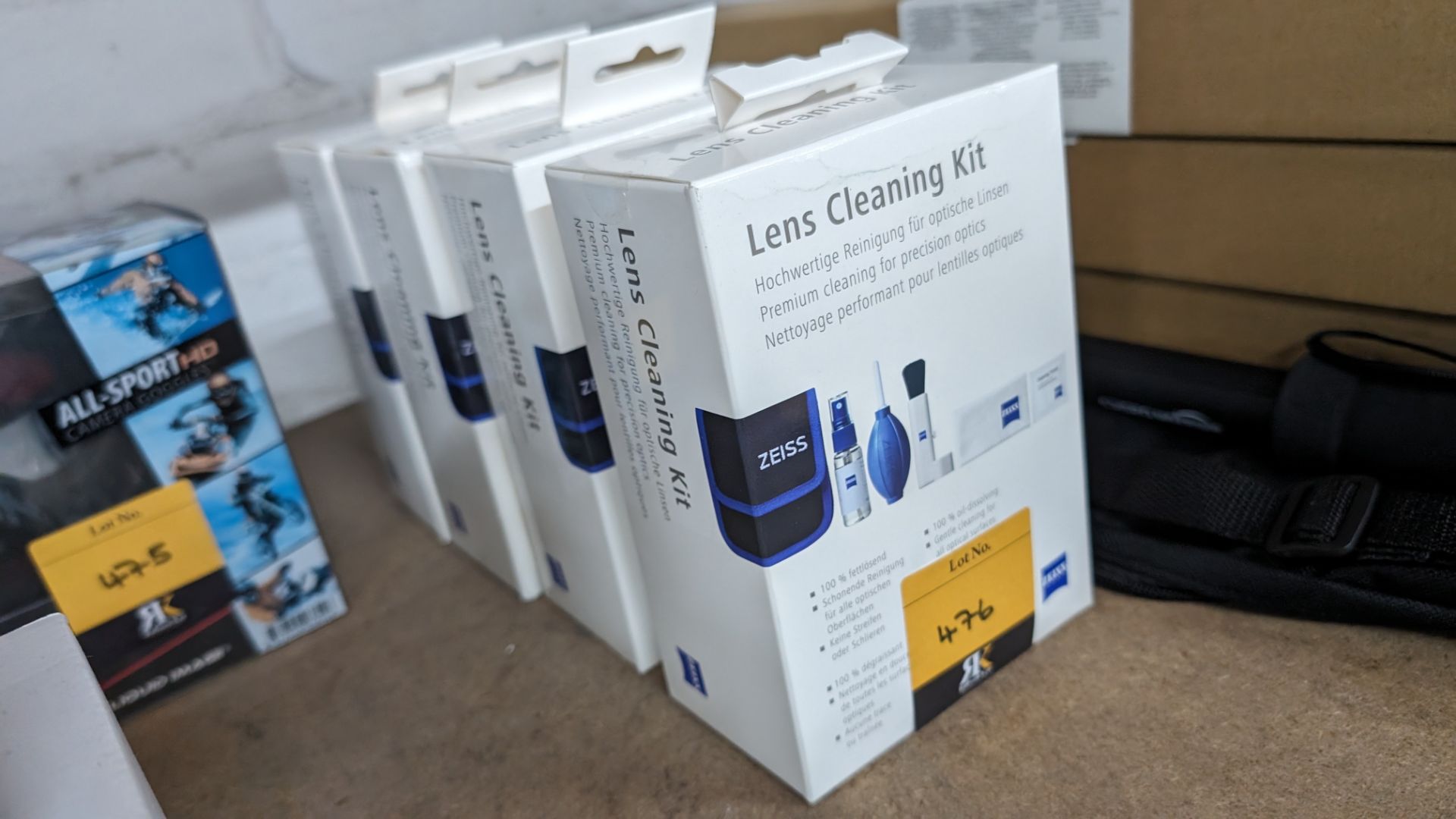 4 off Zeiss lens cleaning kits