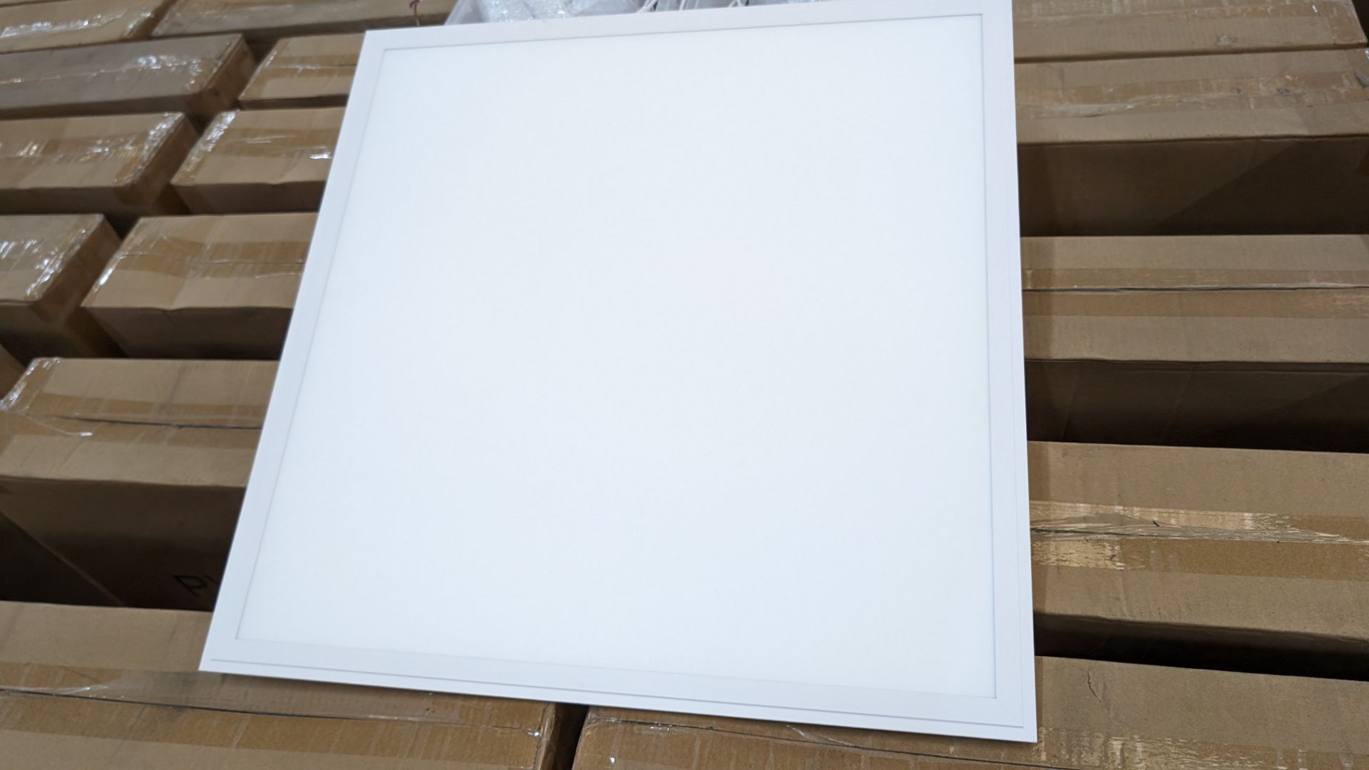 40 off Elegance Premium Eco 595mm x 595mm LED lighting panels. 4000k. 28/36w input power. 36w dri - Image 6 of 14