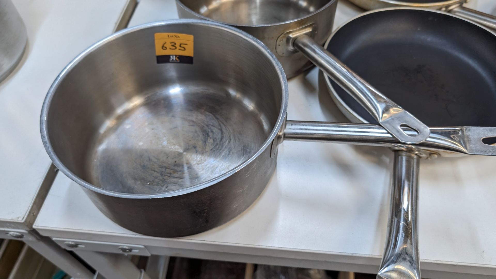 8 assorted saute pans and similar - Image 3 of 8
