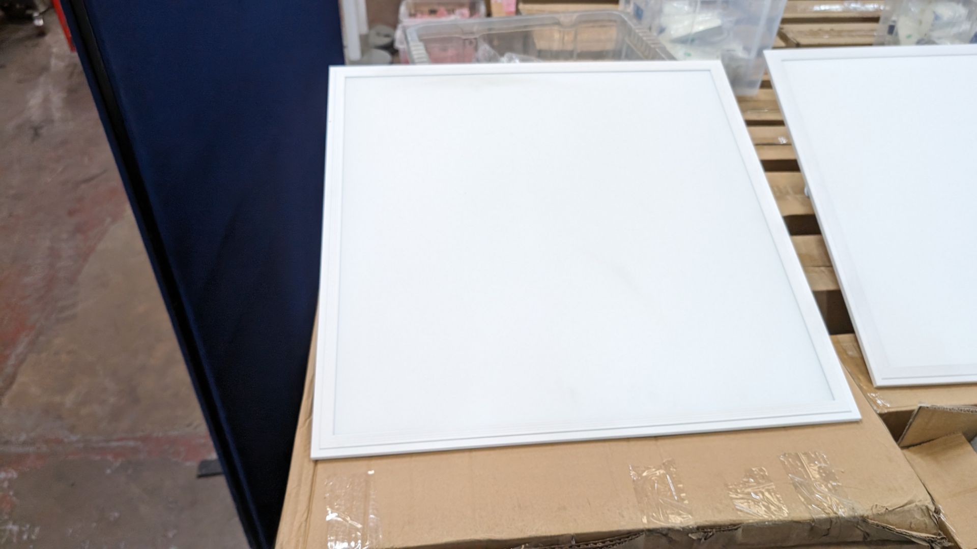 25 off Elegance (Standard) 595mm x 595mm LED lighting panels. 4000k. 45w input power. 45w drivers - Image 5 of 14