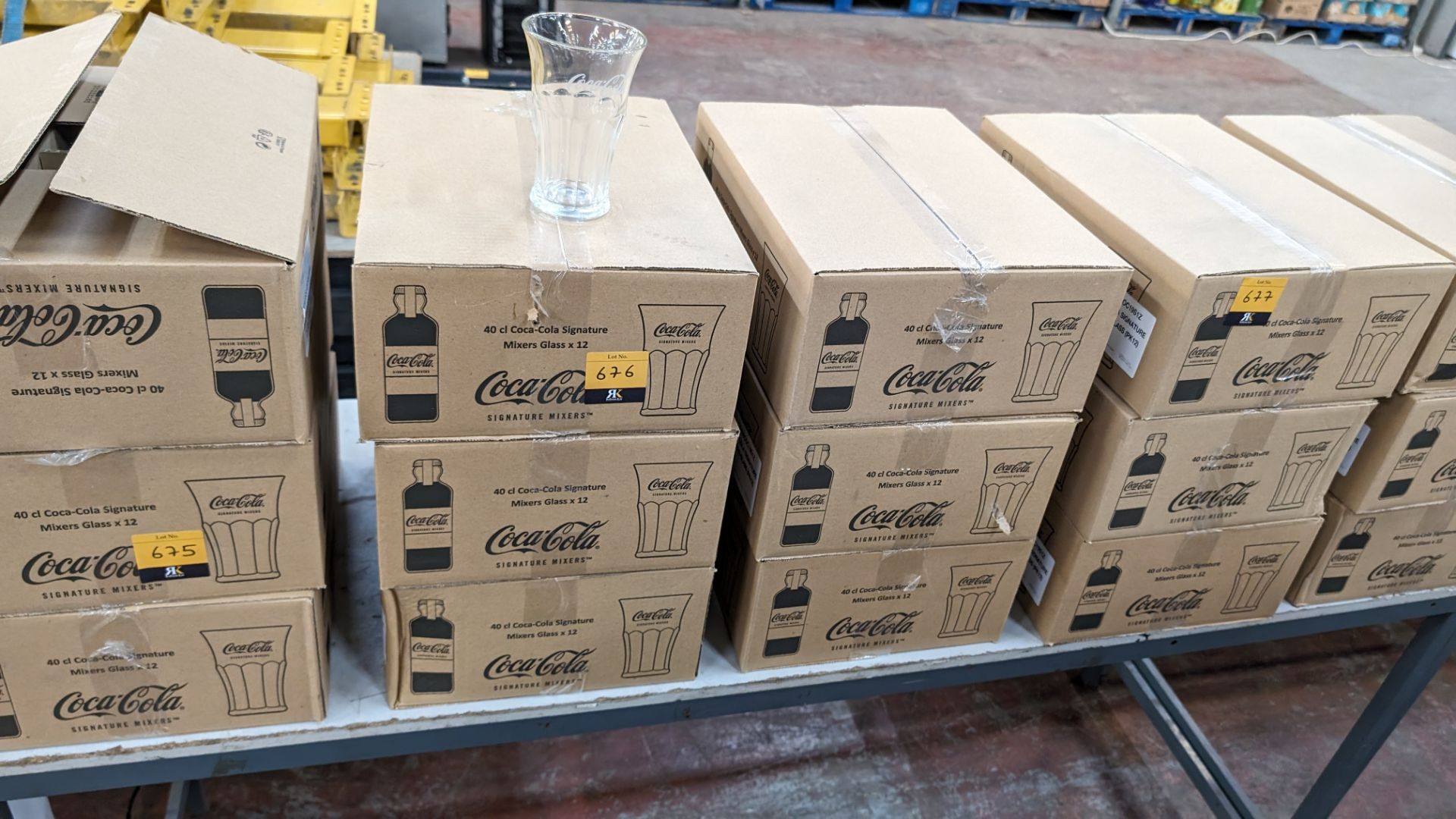 72 off Coca Cola 40cl Signature mixers glasses - 6 cartons - Bild 2 aus 5