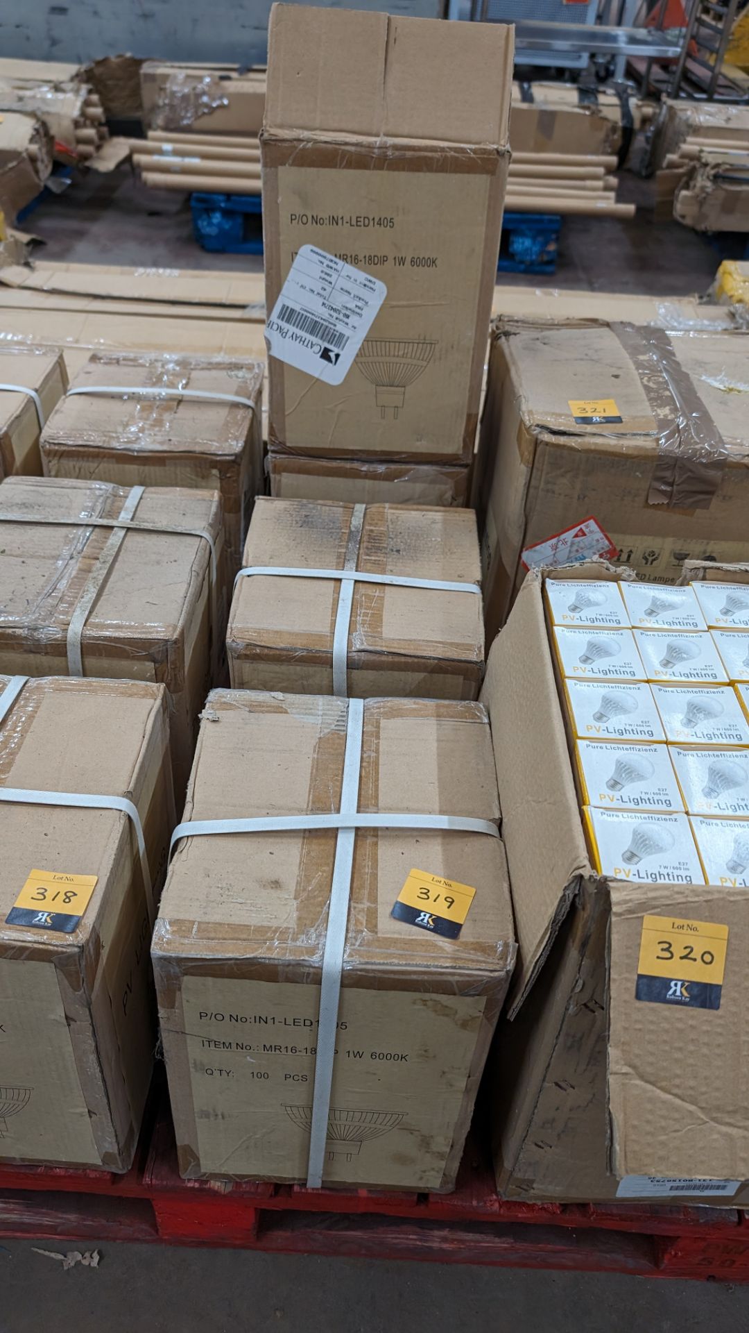 400 off 12v, 1w, 6000K LED bulbs - 4 cartons - Image 2 of 4