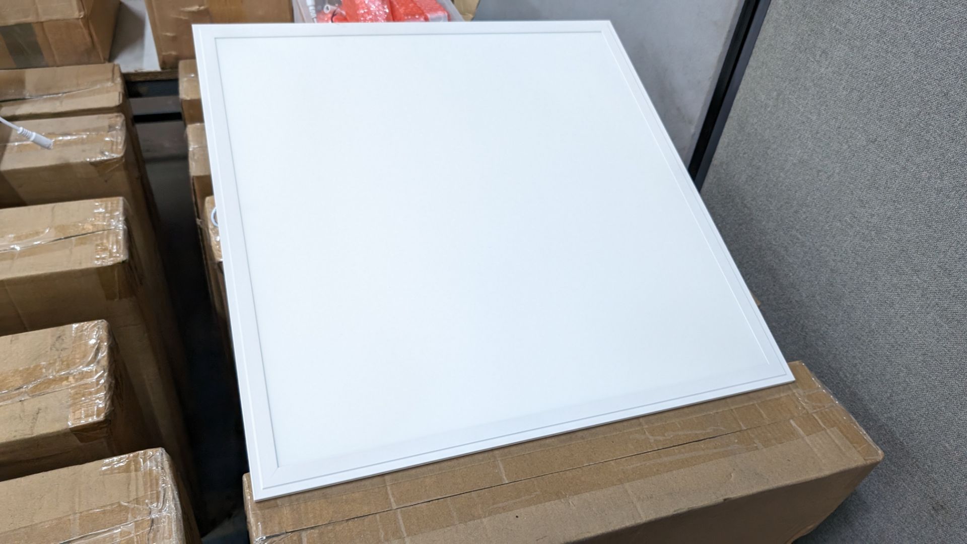 20 off Elegance Premium Eco 595mm x 595mm LED lighting panels. 4000k. 28/36w input power. 36w dri - Image 6 of 14