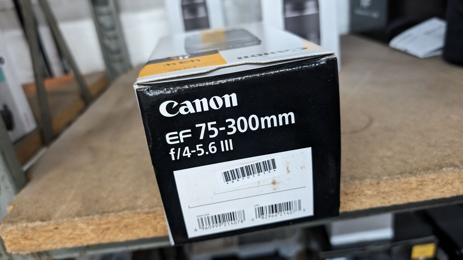 Canon EF 75-300mm lens, f/4-5.6 III - Bild 10 aus 10