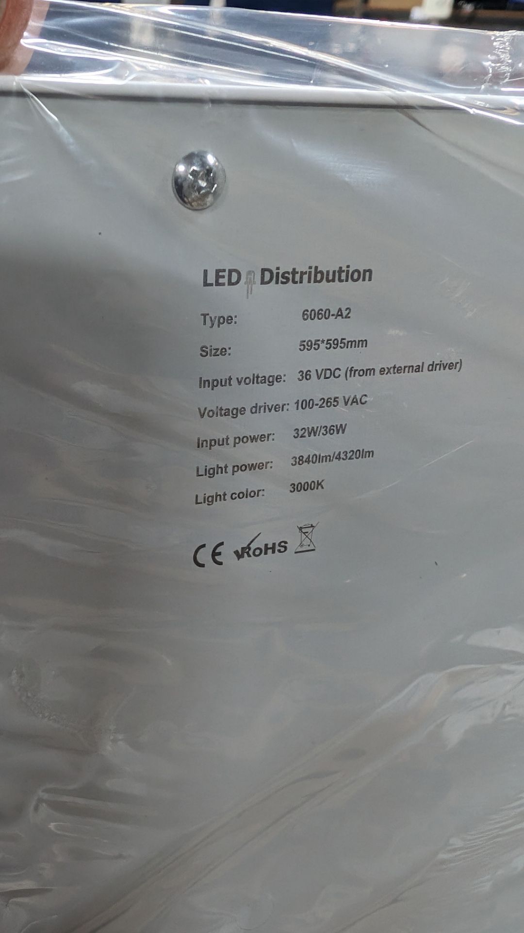 20 off Elegance Premium Eco 595mm x 595mm LED lighting panels. 3000k. 32/36w input power. 36w dri - Bild 11 aus 12