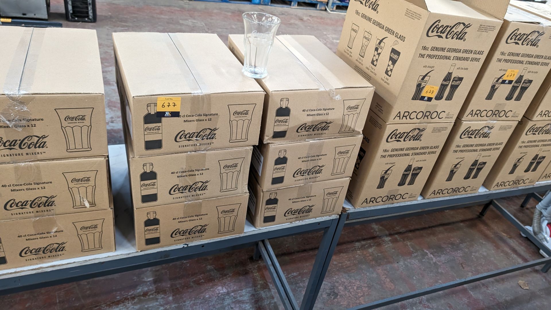 72 off Coca Cola 40cl Signature mixers glasses - 6 cartons - Bild 2 aus 4