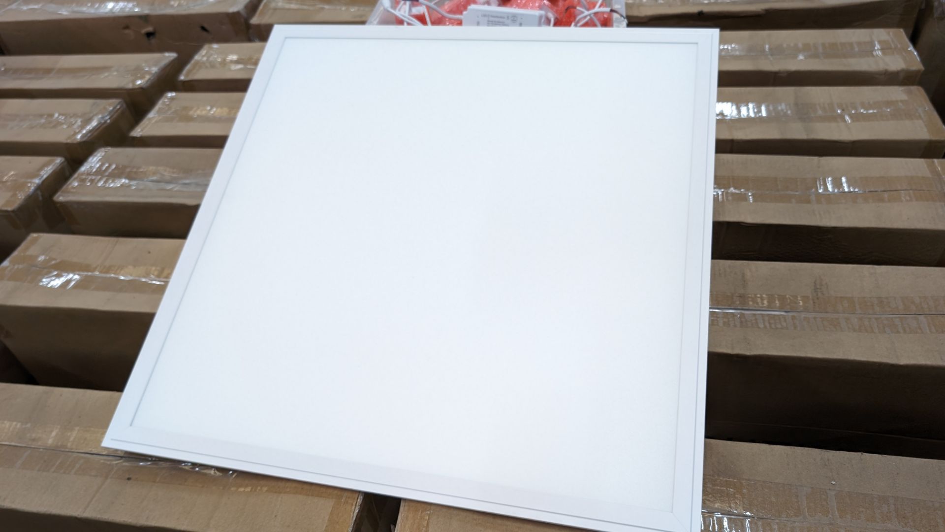 40 off Elegance Premium Eco 595mm x 595mm LED lighting panels. 4000k. 28/36w input power. 36w dri - Image 6 of 14