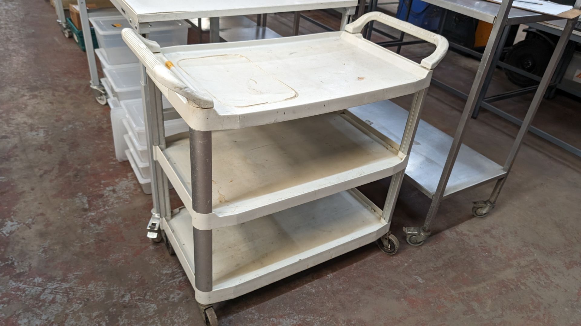 Rubbermaid trolley - Image 3 of 3