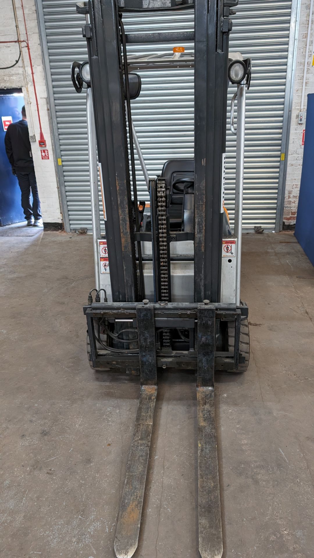 Still model RX-5015 3-wheel electric forklift truck with sideshift, 1.5 tonne capacity, including St - Bild 5 aus 18