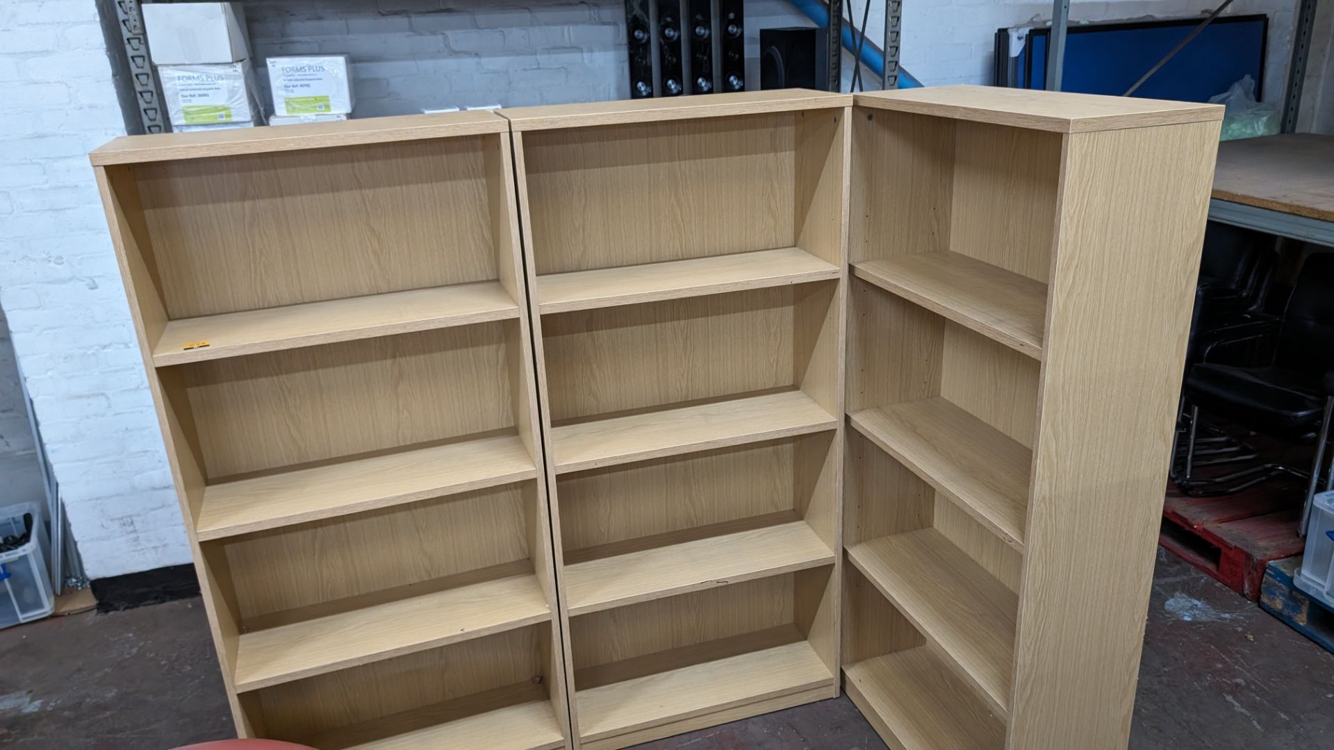 3 off bookcases each measuring 171cm x 80cm x 32cm