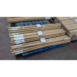 The contents of a pallet of 1500mm 30w 3600 lumens LED lighting tubes, 50,000 hours. Approximately