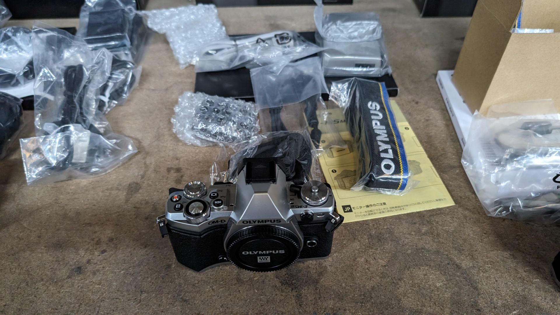 Olympus OM-D E-M5 Mark II camera kit, including camera body, electronic flash, strap, battery, charg - Image 2 of 12