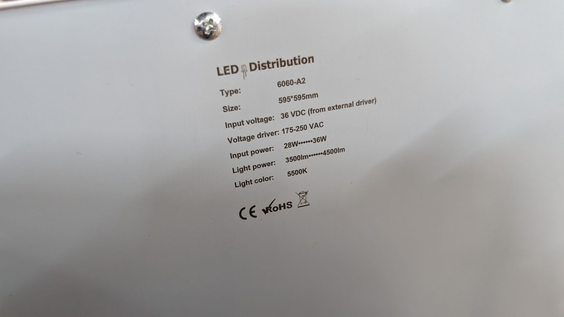 24 off Elegance Premium E 595mm x 595mm LED lighting panels. 5500k. 28/36w input power. 36w driv - Bild 12 aus 16