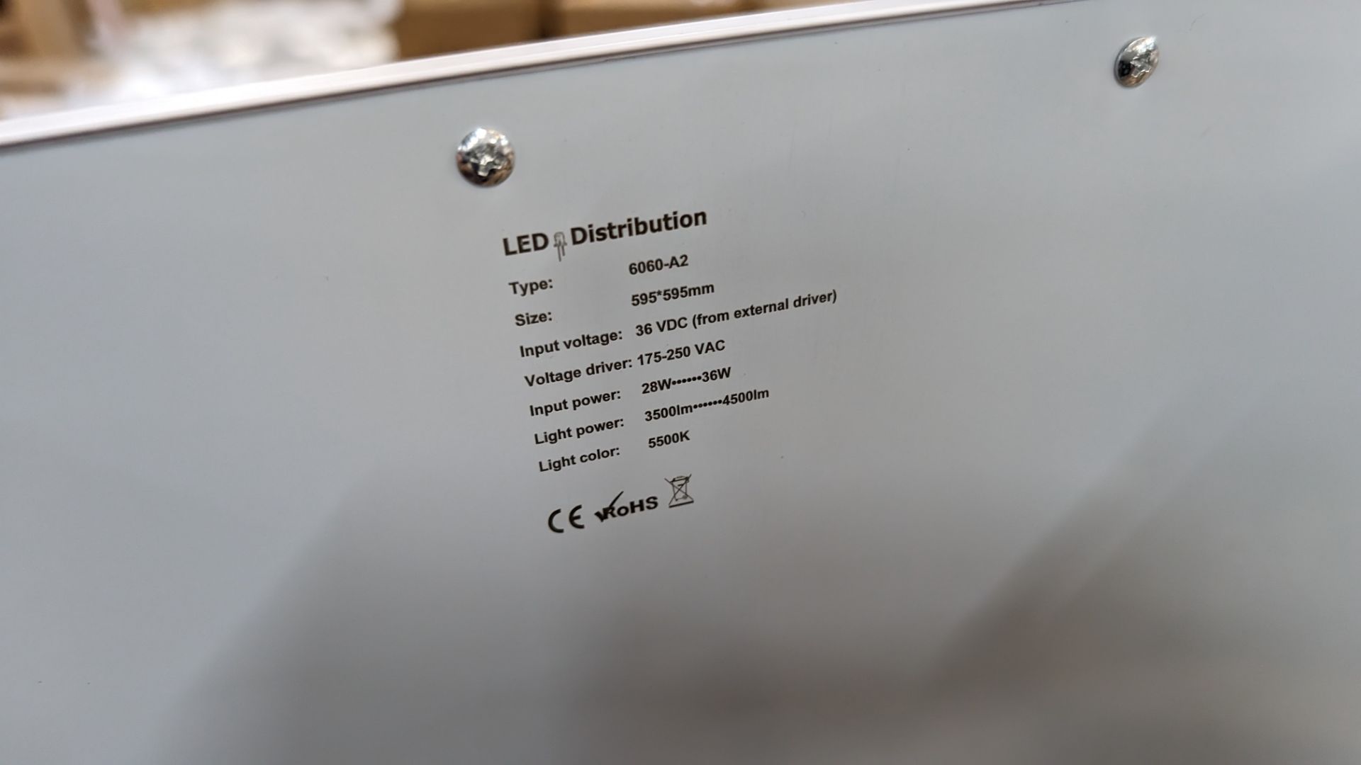 24 off Elegance Premium E 595mm x 595mm LED lighting panels. 5500k. 28/36w input power. 36w driv - Bild 12 aus 16
