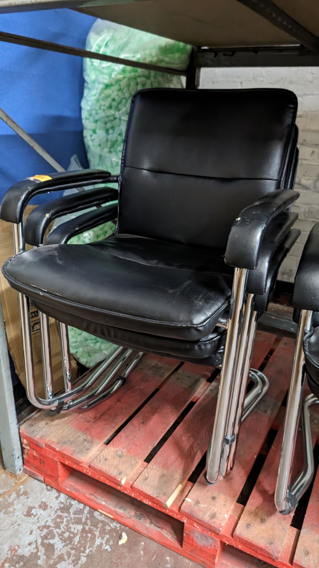 5 off matching stacking leather & chrome chairs - Image 3 of 6