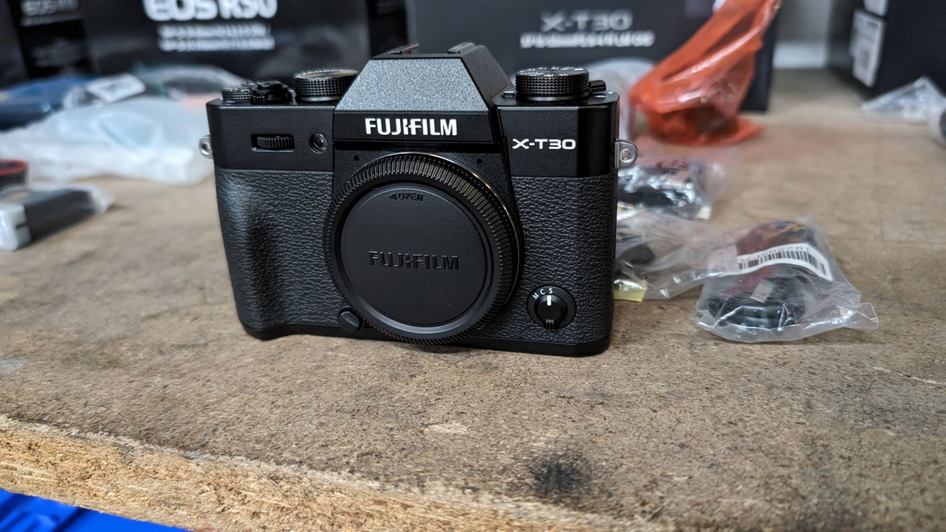 Fujifilm X-T30 camera, including battery, charger, cables, strap and more. NB: no lens - Image 5 of 12