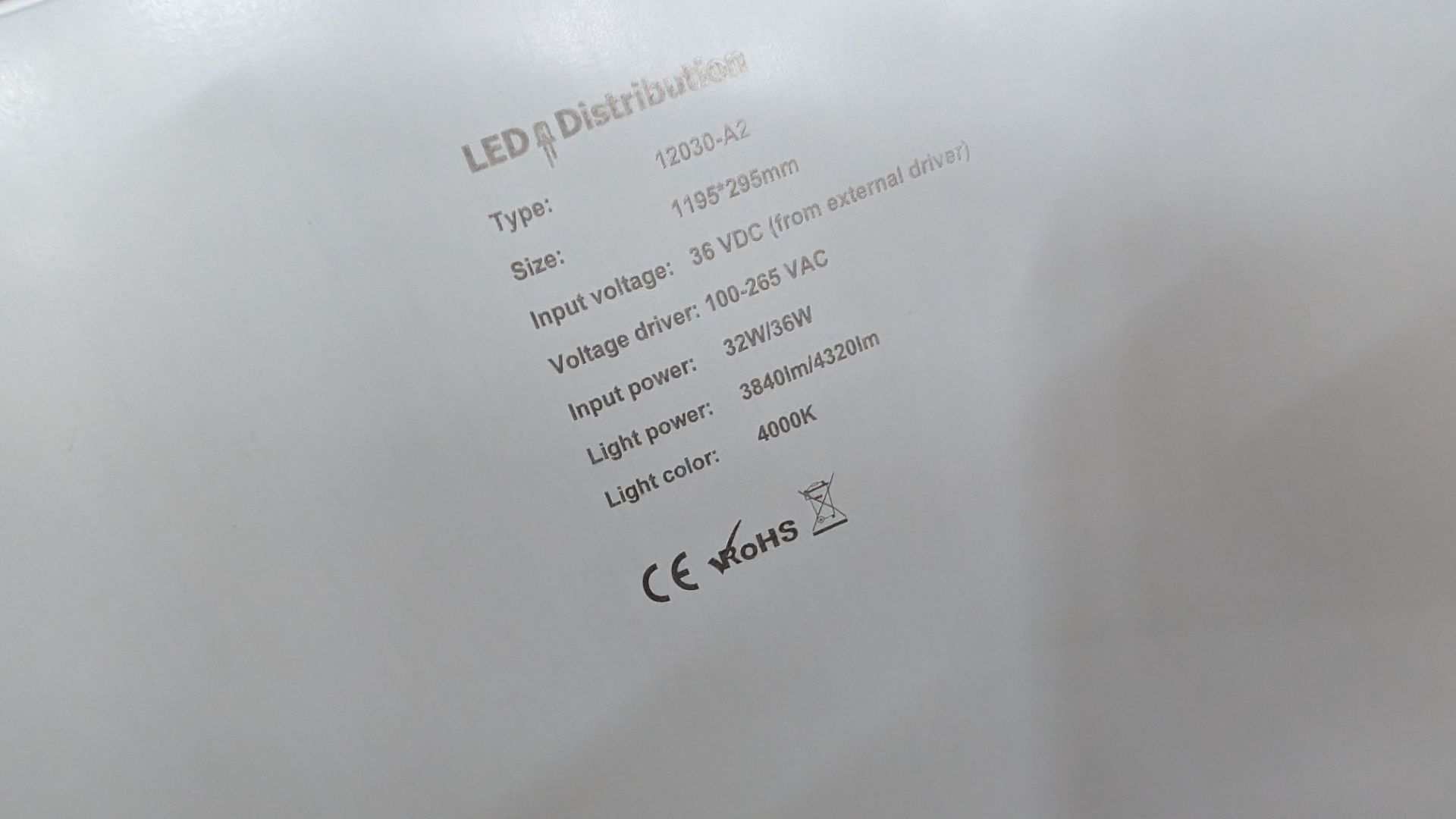 26 off Elegance Premium Eco 1195mm x 295mm LED lighting panels. 4000k. 32/36w input power. 36w dr - Image 5 of 7