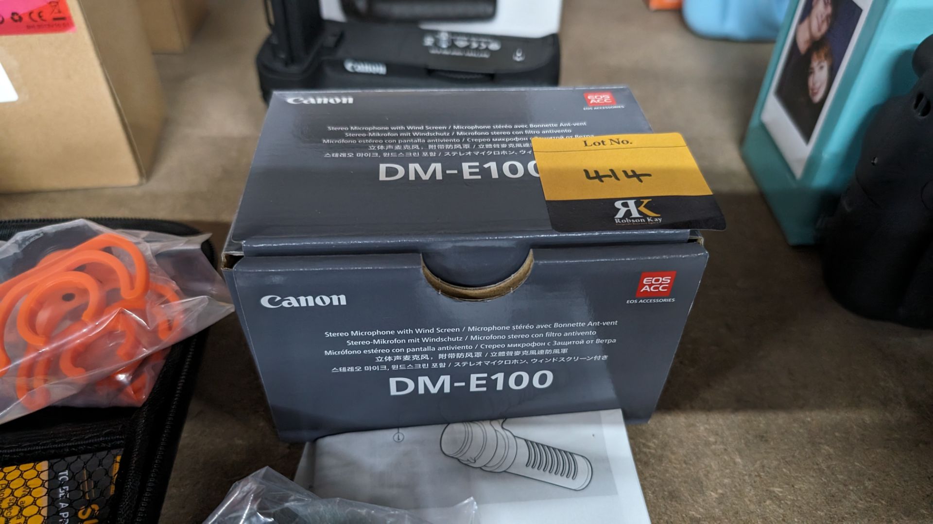 Canon model DM-E100 stereo microphone with wind screen - Image 12 of 14