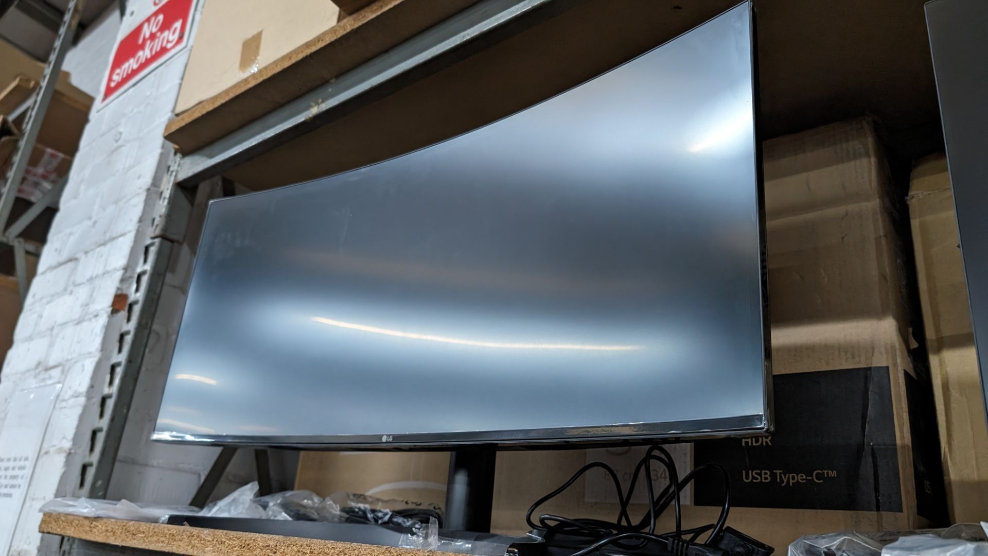 LG 34" curved wide screen IPS HDR monitor, including power supply, book pack and cables, 34WP85C - Bild 4 aus 9