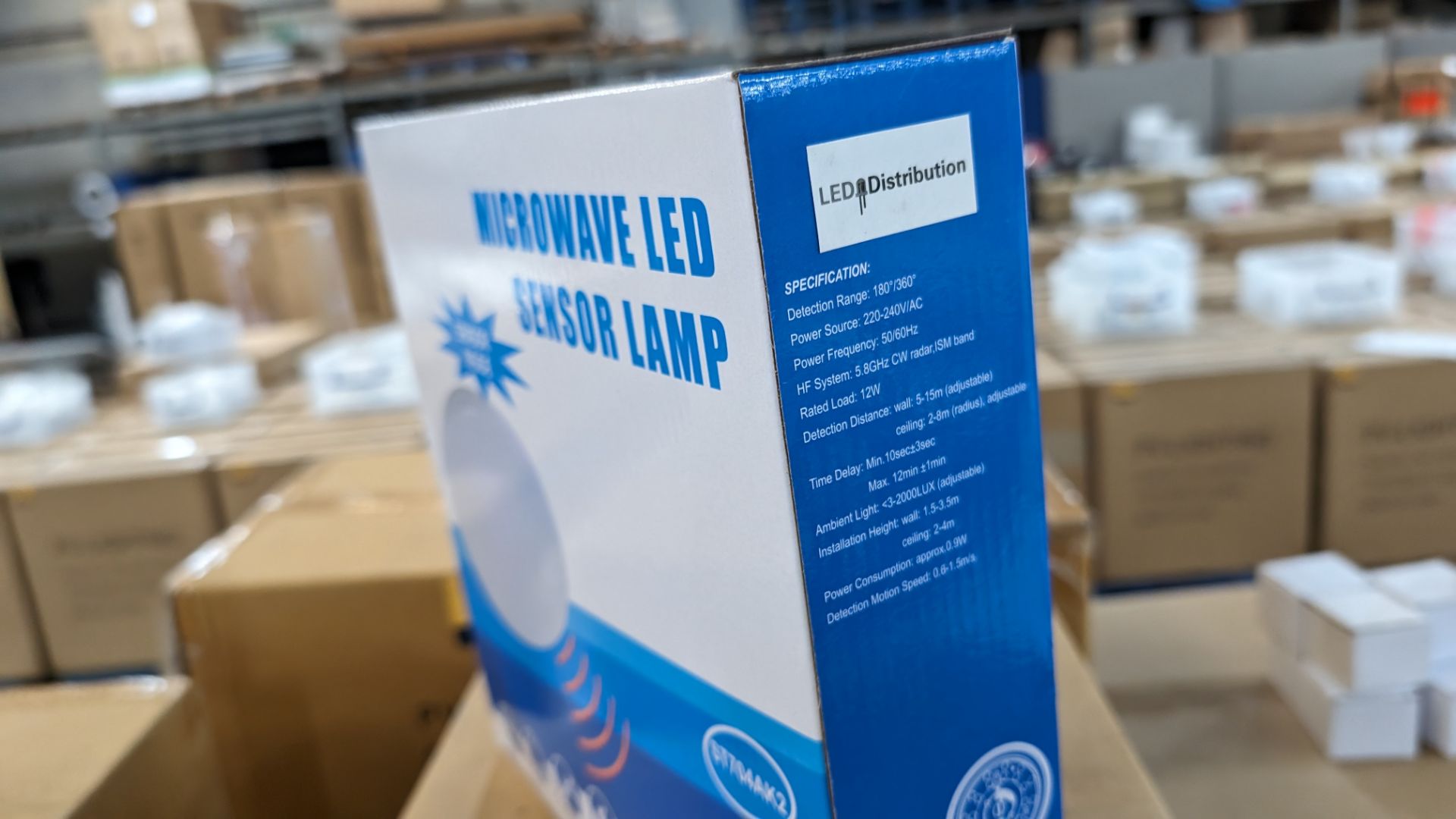 32 off microwave LED sensor lamps. IP44. 12w rated load (one stack) - Image 4 of 5