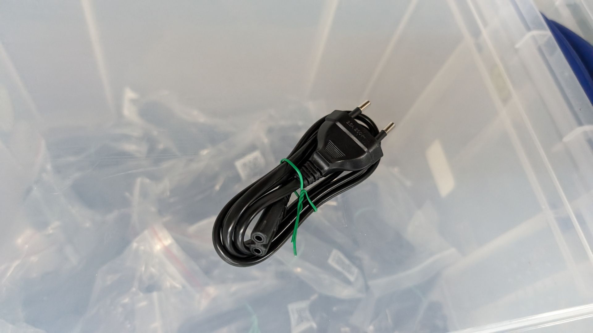 100 off Figure of 8 European 2pin power cables - Image 6 of 6