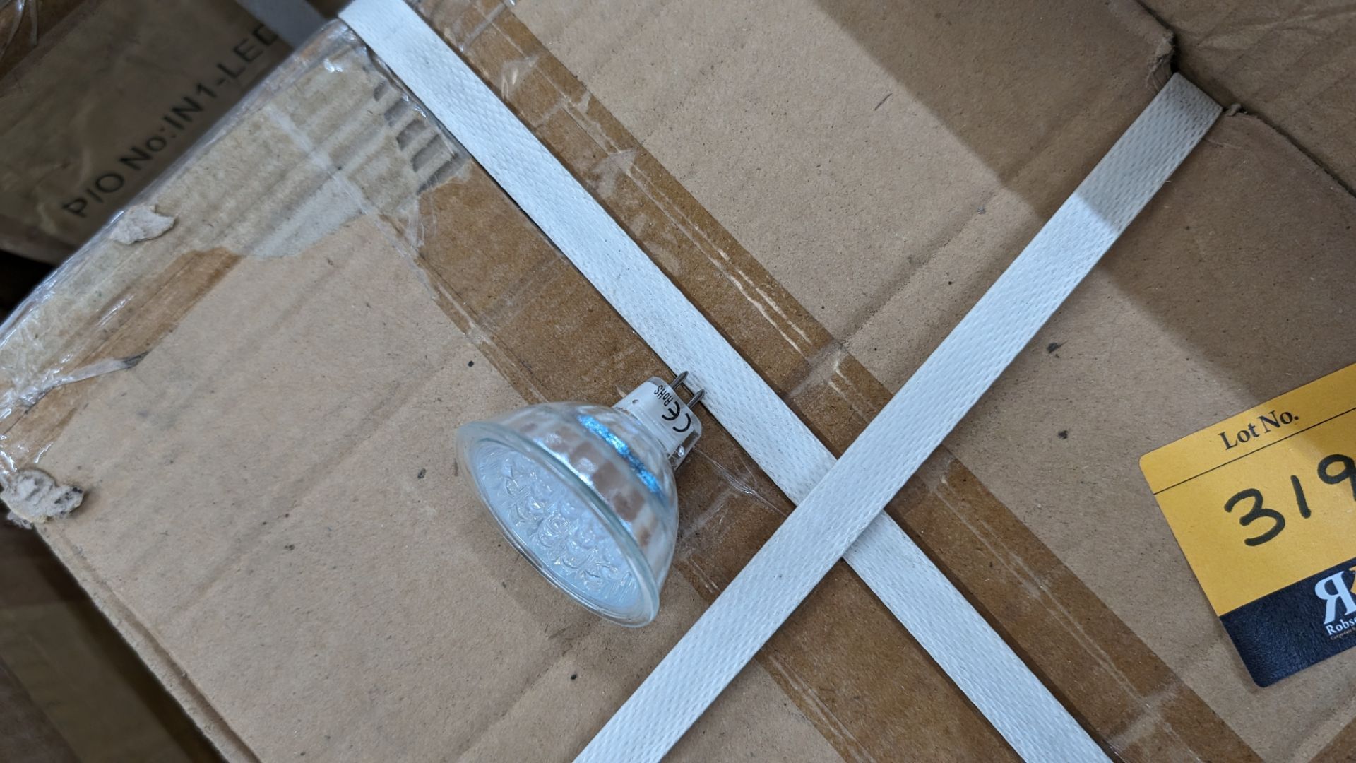 400 off 12v, 1w, 6000K LED bulbs - 4 cartons - Image 4 of 4