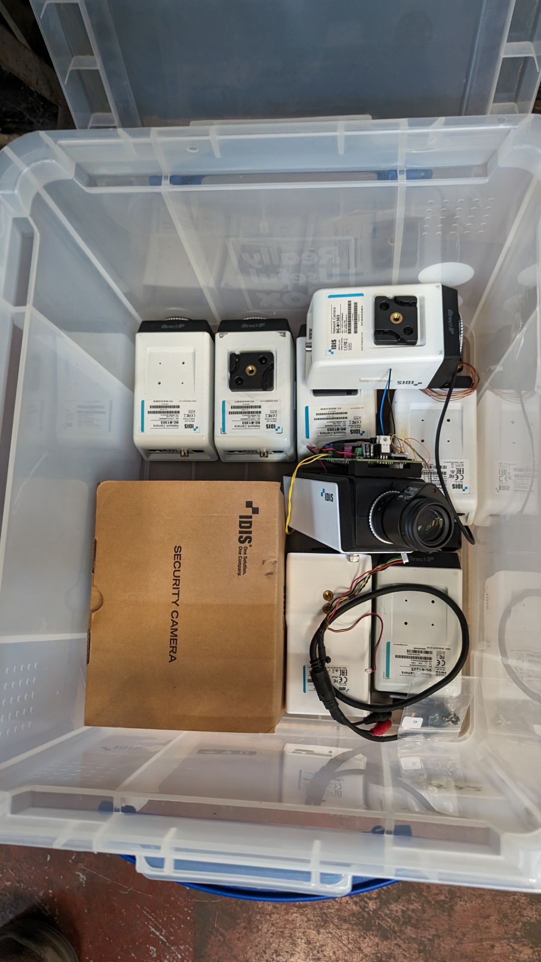 The contents of a crate of CCTV cameras and similar - Image 3 of 6