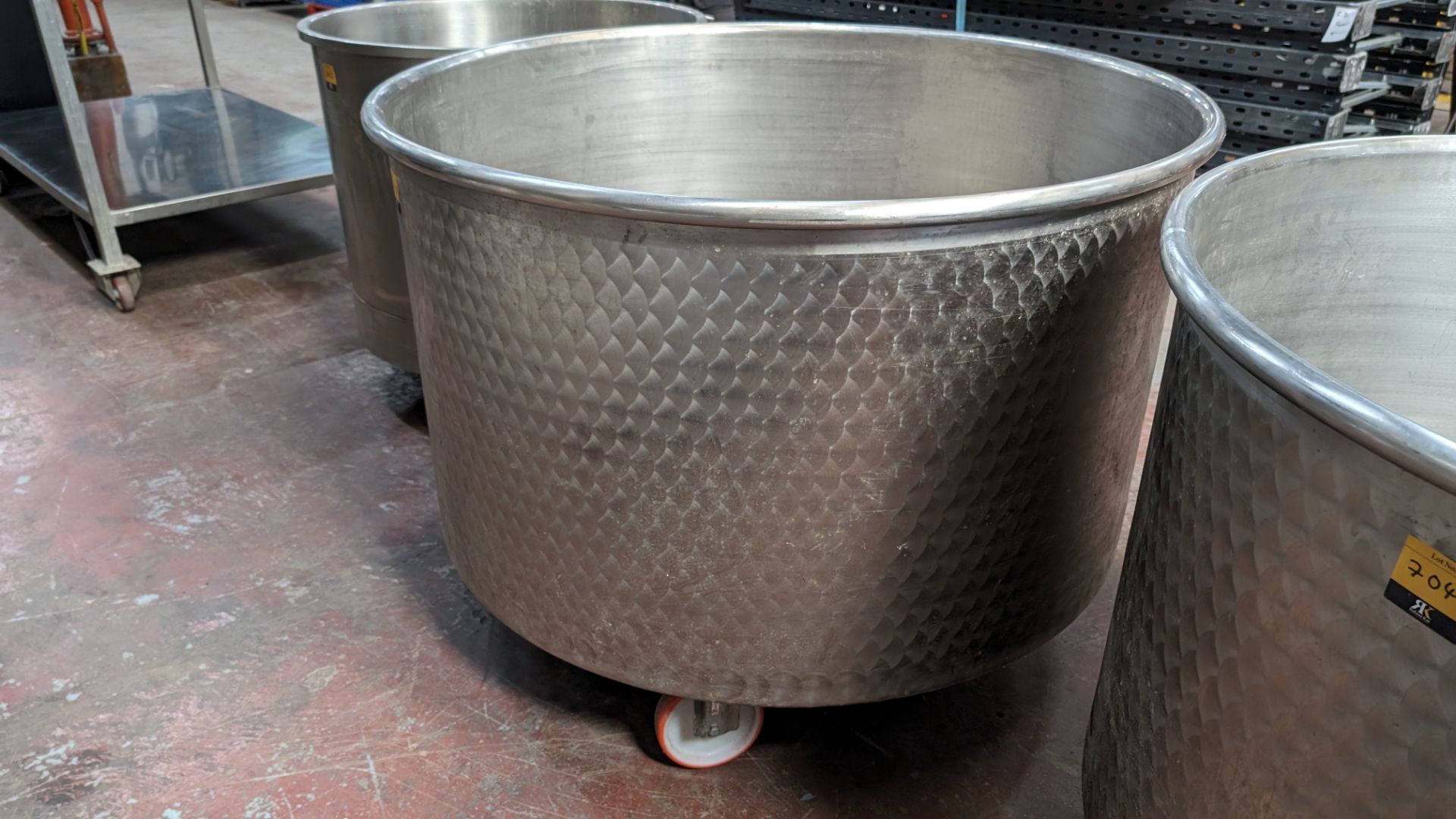 Wheeled tank in stainless steel - 600L capacity. Understood to have been bought in 2020 - Bild 4 aus 5