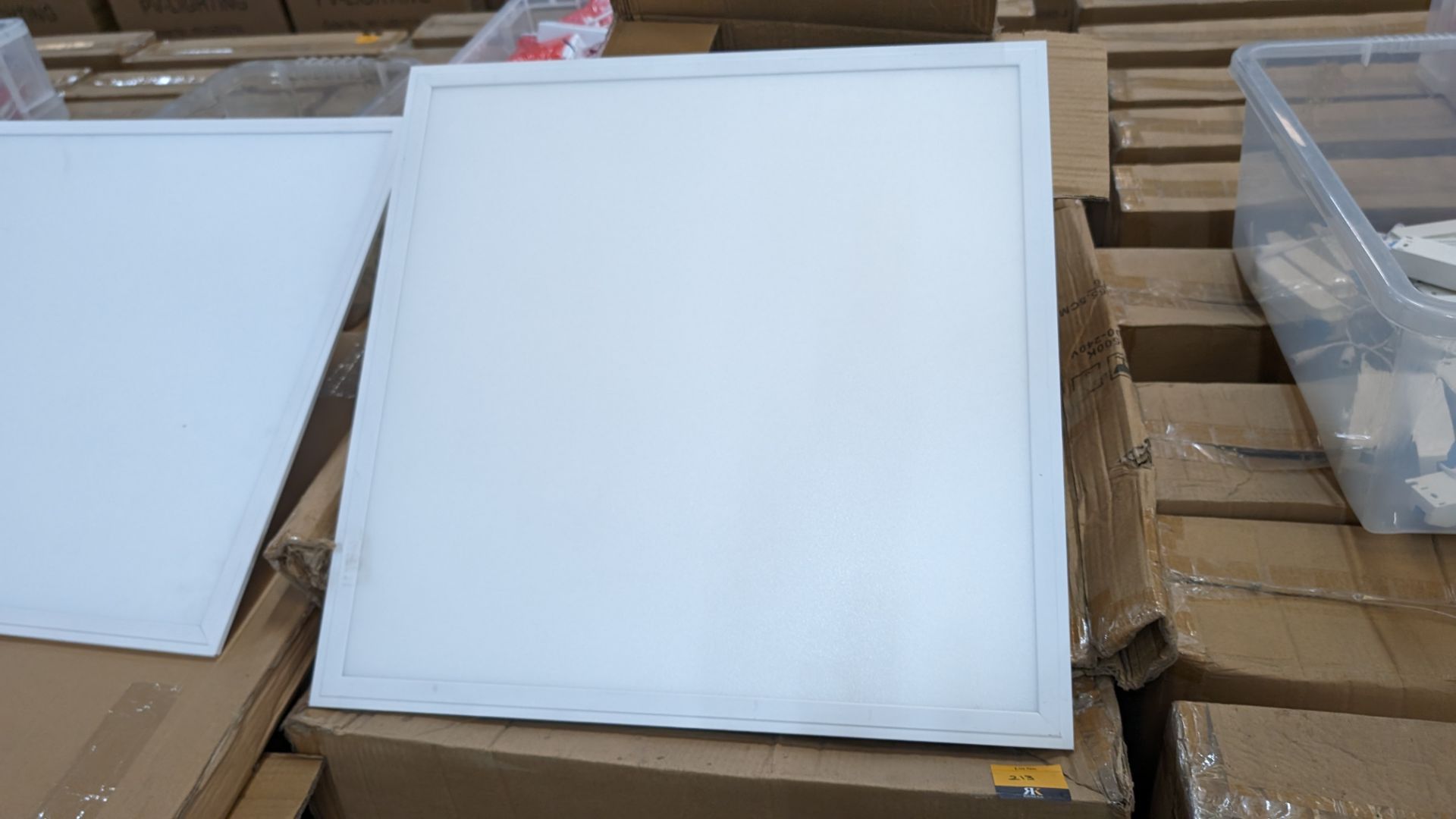 18 off 600mm x 600mm 36w 4500k 4320 lumens LED lighting panels. 36w drivers. This lot comprises 4 - Image 5 of 16