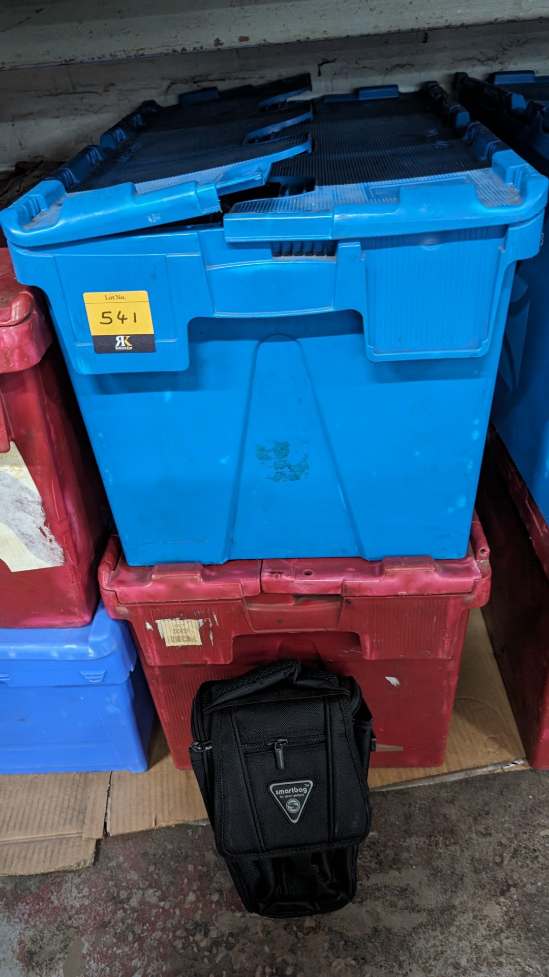 20 off camera bags - no straps. The contents of 2 crates