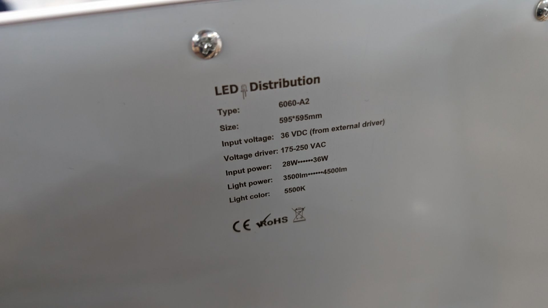 20 off Elegance Premium Eco 595mm x 595mm LED lighting panels. 5500k. 28/36w input power. 36w dr - Bild 10 aus 14