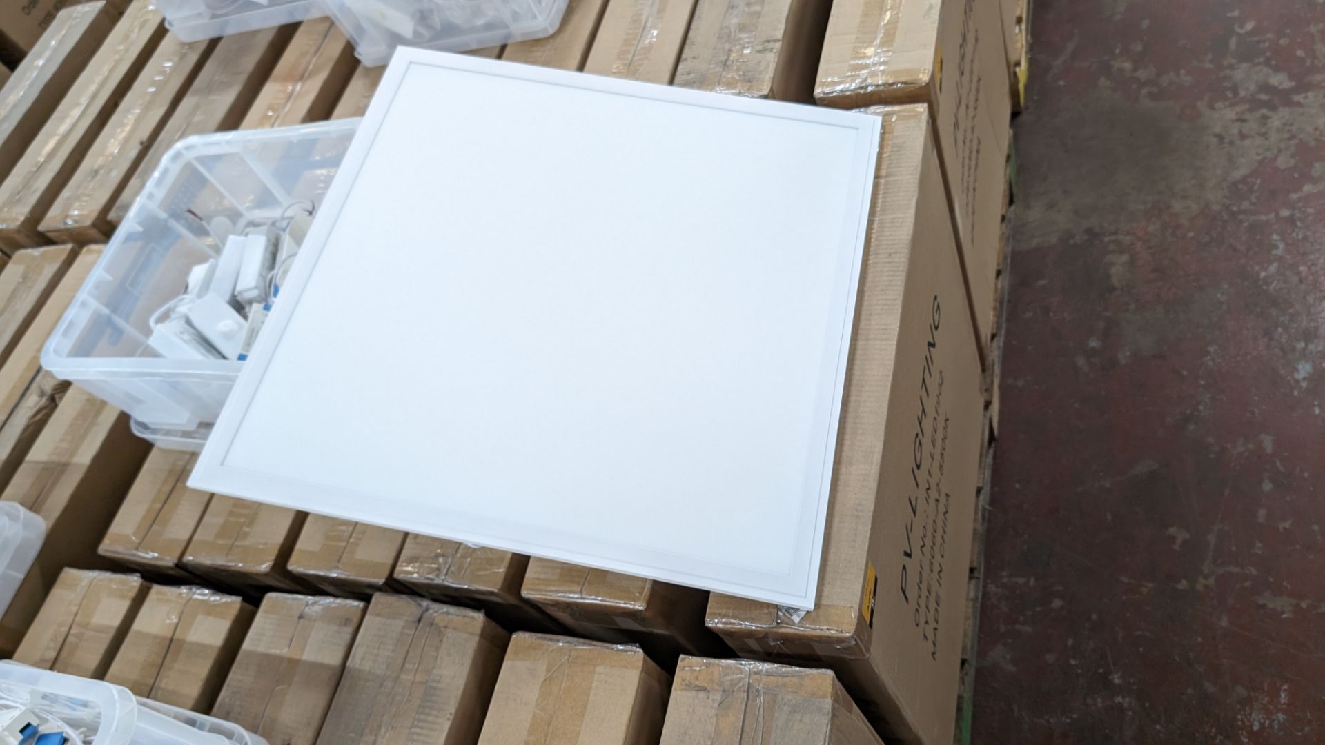 24 off Elegance Premium E 595mm x 595mm LED lighting panels. 5500k. 28/36w input power. 36w driv - Image 3 of 16