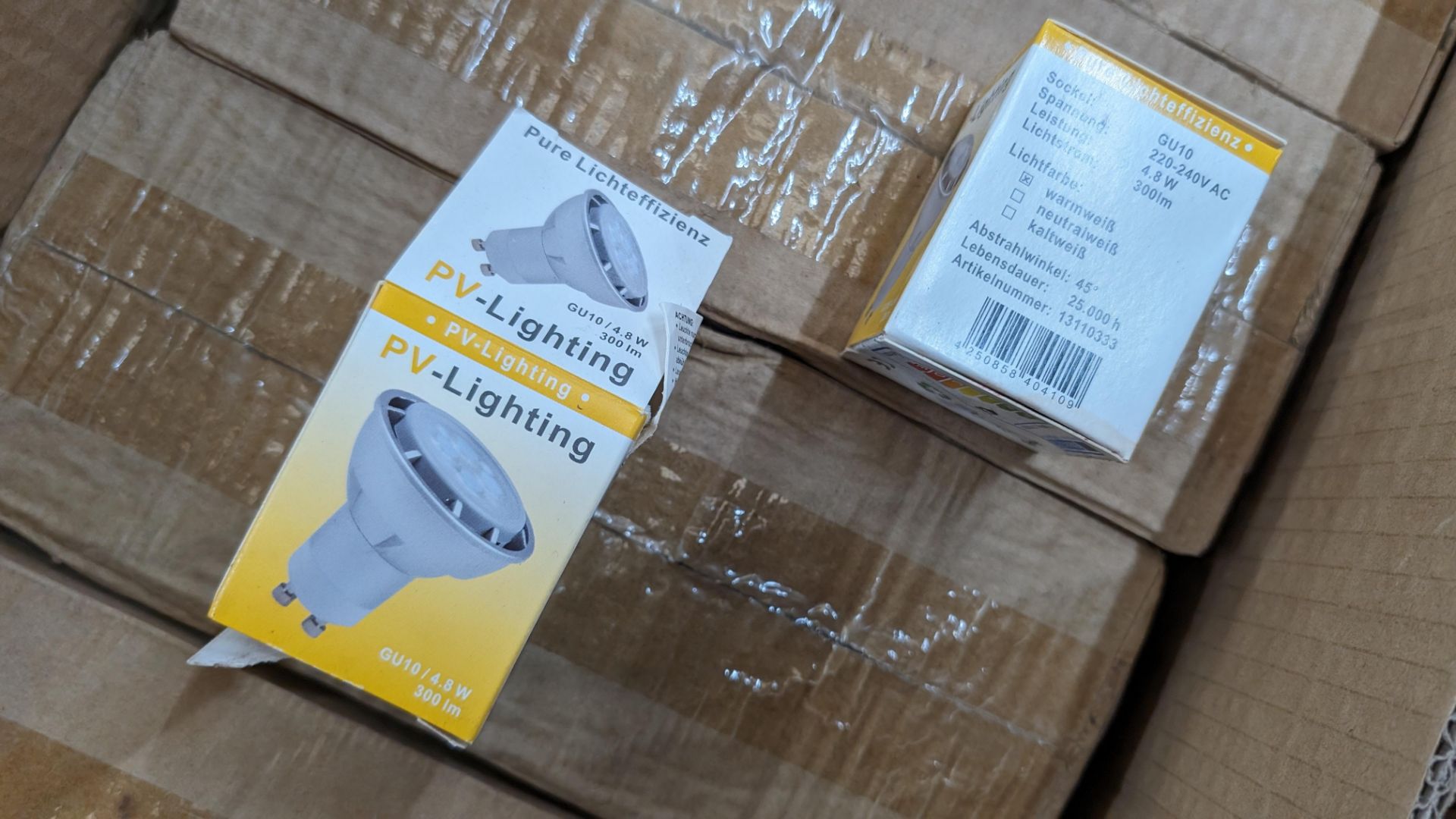 Approximately 150 off GU10 LED bulbs, 4.8w, 300 lumens, warm white, 220-240v, 25000 hours - 1 carton - Bild 4 aus 4