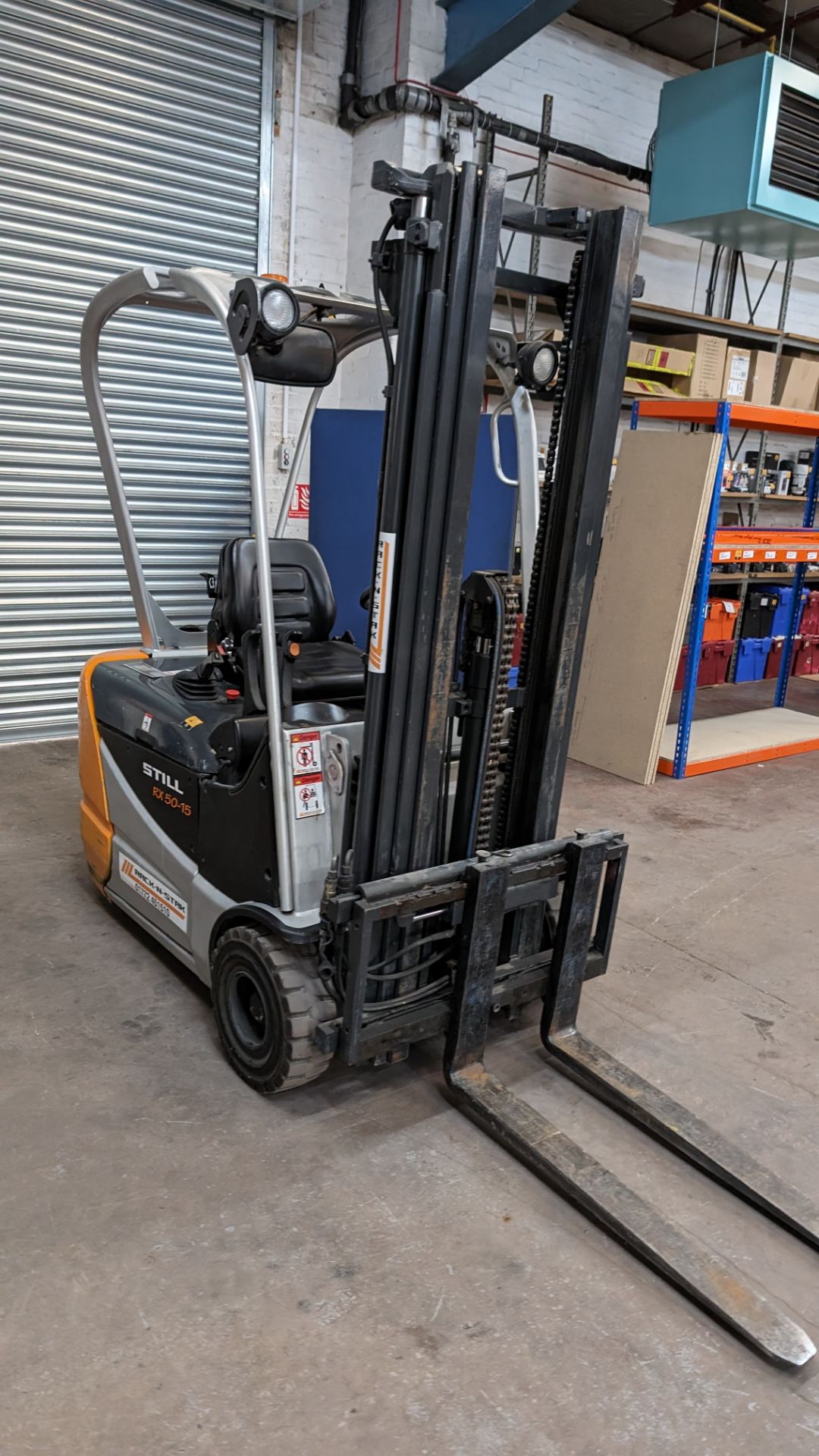 Still model RX-5015 3-wheel electric forklift truck with sideshift, 1.5 tonne capacity, including St - Bild 12 aus 18