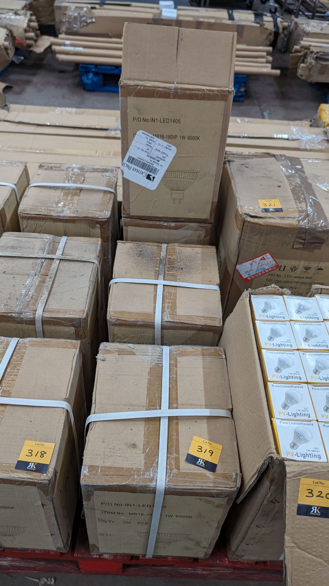 400 off 12v, 1w, 6000K LED bulbs - 4 cartons